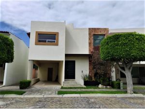 Casa en Venta en Lomas de Angelópolis San Andrés Cholula