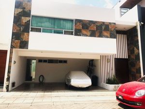 Casa en Venta en Bosques de Zavaleta Puebla