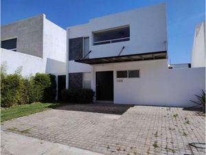 Casa en Venta en Misión San Jerónimo Querétaro