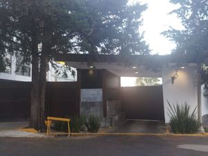 Venta Casa en Lomas de Vista Hermosa