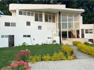 Casa en Venta en Club de Golf Cuernavaca