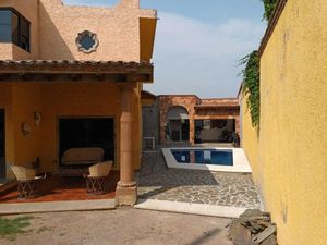 Casa en Venta en Lomas de Ahuatlán Cuernavaca