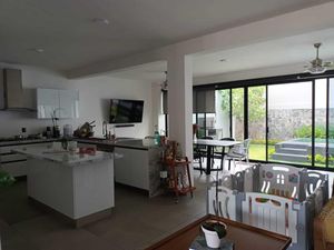 Casa en Venta en Lomas de Ahuatlán Cuernavaca