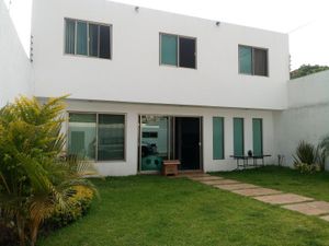 Casa en Venta en Los Presidentes Temixco