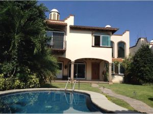 Casa en Venta en Burgos Bugambilias Temixco