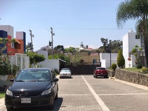 Casa en Venta en Lomas de Tzompantle Cuernavaca