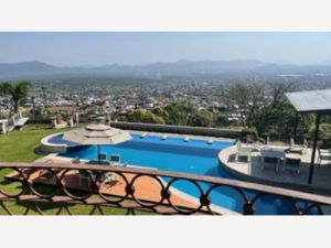 Casa en Venta en La Herradura Cuernavaca