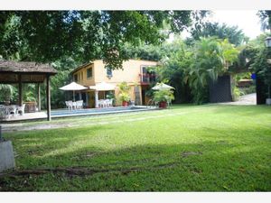 Casa en Renta en Las Quintas Cuernavaca