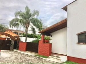 Casa en Venta en Extensión Vista Hermosa Cuernavaca