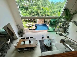 Casa en Venta en Bosques de Palmira Cuernavaca