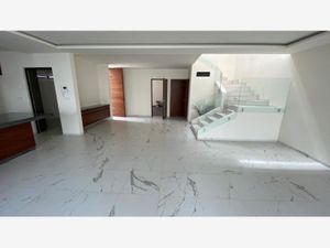 Casa en Venta en Jardines de Delicias Cuernavaca