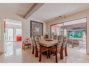 Casa en Renta en San Jerónimo Ahuatepec Cuernavaca