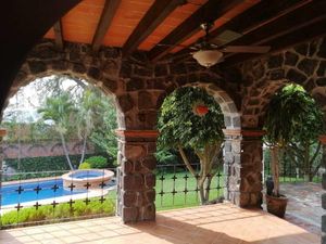 Casa en Venta en Burgos Temixco