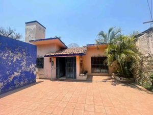 Casa en Venta en Internado Palmira Cuernavaca