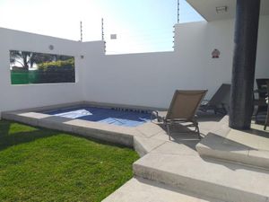 Casa en Venta en Jardines de Ahuatlán Cuernavaca