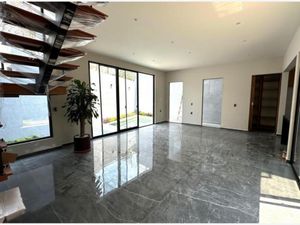 Casa en Venta en Lomas de Atzingo Cuernavaca