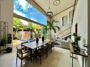 Casa en Venta en Bosques de Palmira Cuernavaca