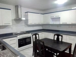 Casa en Venta en Santa Cruz del Monte Naucalpan de Juárez