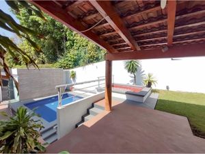 Casa en Renta en Palmira Tinguindin Cuernavaca