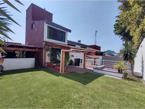 Casa en Renta en Palmira Tinguindin Cuernavaca