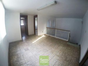 Casa en Venta en Jardines del Bosque Centro Guadalajara