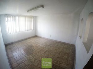 Casa en Venta en Jardines del Bosque Centro Guadalajara