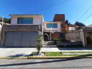 Casa en Venta en San Carlos Metepec