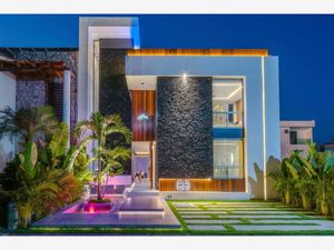 Casa en Venta en Cruz de Huanacaxtle Bahía de Banderas