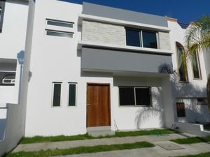 Casa en Venta en El Alcázar (Casa Fuerte) Tlajomulco de Zúñiga