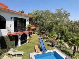 Casa en Venta en Club de Golf Santa Fe Xochitepec