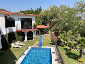 Casa en Venta en Club de Golf Santa Fe Xochitepec