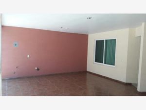 Casa en Venta en Residencial Monarca Zamora