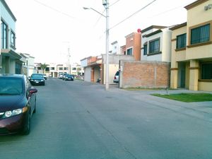 Casa en Renta en Rincón de los Arcos Irapuato