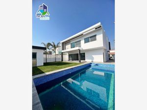 Casa en Venta en Lomas de Cocoyoc Atlatlahucan