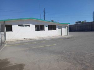 Bodega en Renta en Nazario S Ortiz Garza Saltillo