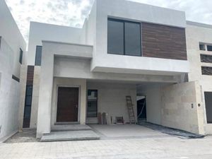 Casa en Venta en Real de Torrecillas Residencial Saltillo