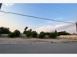 Terreno en Venta en Nogalar del Campestre Saltillo