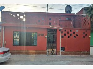 Casa en Venta en Nazario S Ortiz Garza Saltillo