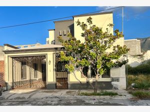 Casa en Venta en Humberto Davila Esquivel Saltillo