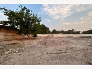 Terreno en Venta en Nogalar del Campestre Saltillo