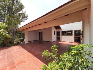 Casa en venta en s/e 1, Villas de Irapuato, Irapuato, Guanajuato. Jardin de  Fiestas Villa Florentina, Organi-k, Parroquia Santa Margarita María de  Alacoque