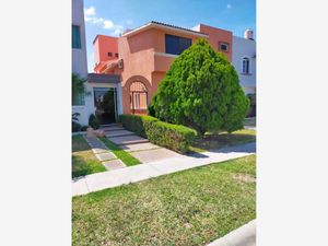 Casa en Venta en San Antonio de Ayala Irapuato