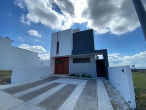 Casa en Venta en Lomas de la Rioja Alvarado