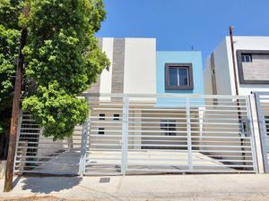 Casa en venta en ISLA SUMATRA 273, Fracc Santa Monica, Mexicali, Baja  California, 21180.