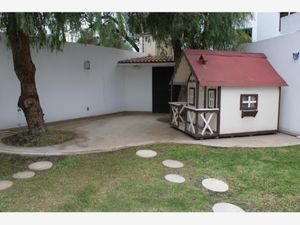 Casa en Venta en Villa Antigua Corregidora