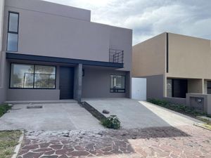 Casa en Venta en Altozano el Nuevo Querétaro Querétaro