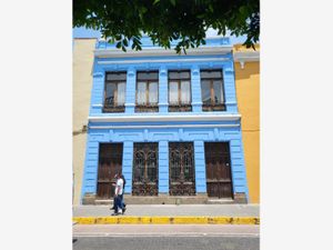 Casa en renta en Avenida Benito Juárez, Centro, Tlaxcala de Xicohténcatl,  Tlaxcala, Tlax., 90000.