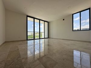 CASA EN VENTA EN PRIVADA  CON 4 RECAMARAS Y 3 BAÑOS