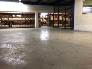 Bodega  renta de 1700 m² en San Miguel Chapultepec**