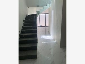 Casa en Venta en Valle Imperial Zapopan